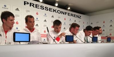 Rückwand Pressekonferenz